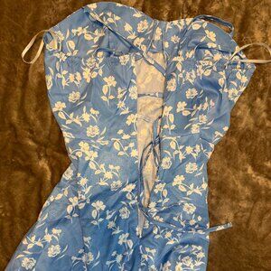 cute classy blue womens M-L blue white flowers date night dress